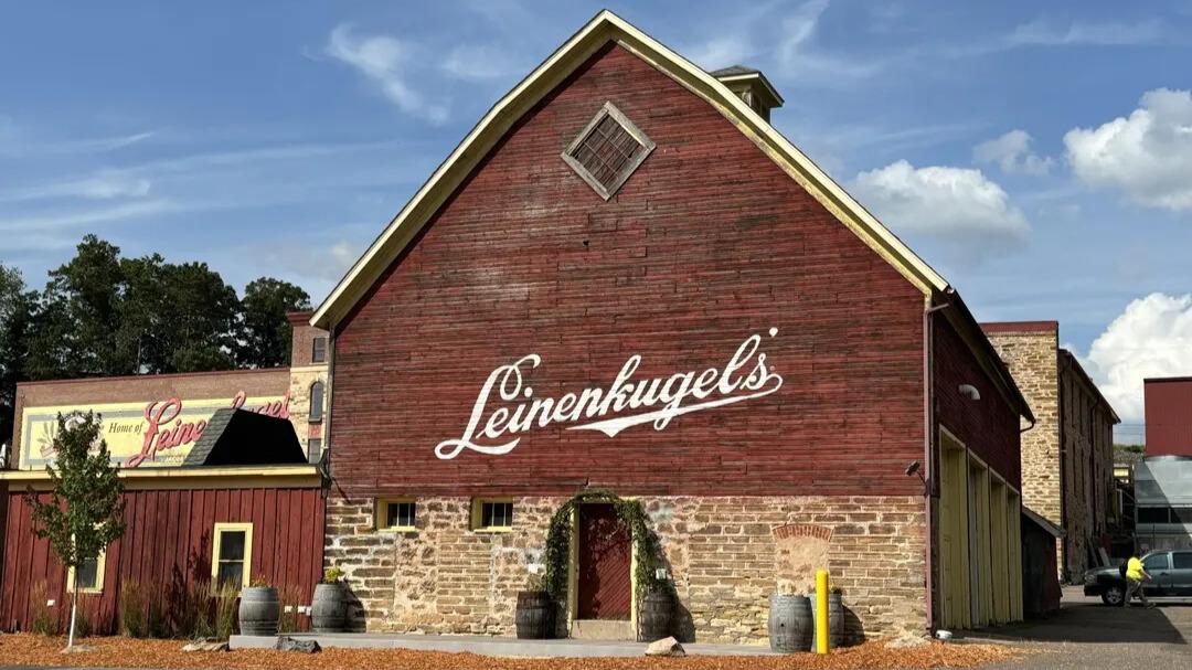 Leinenkugel Family Pursues Purchase of Closing Historic Brewery