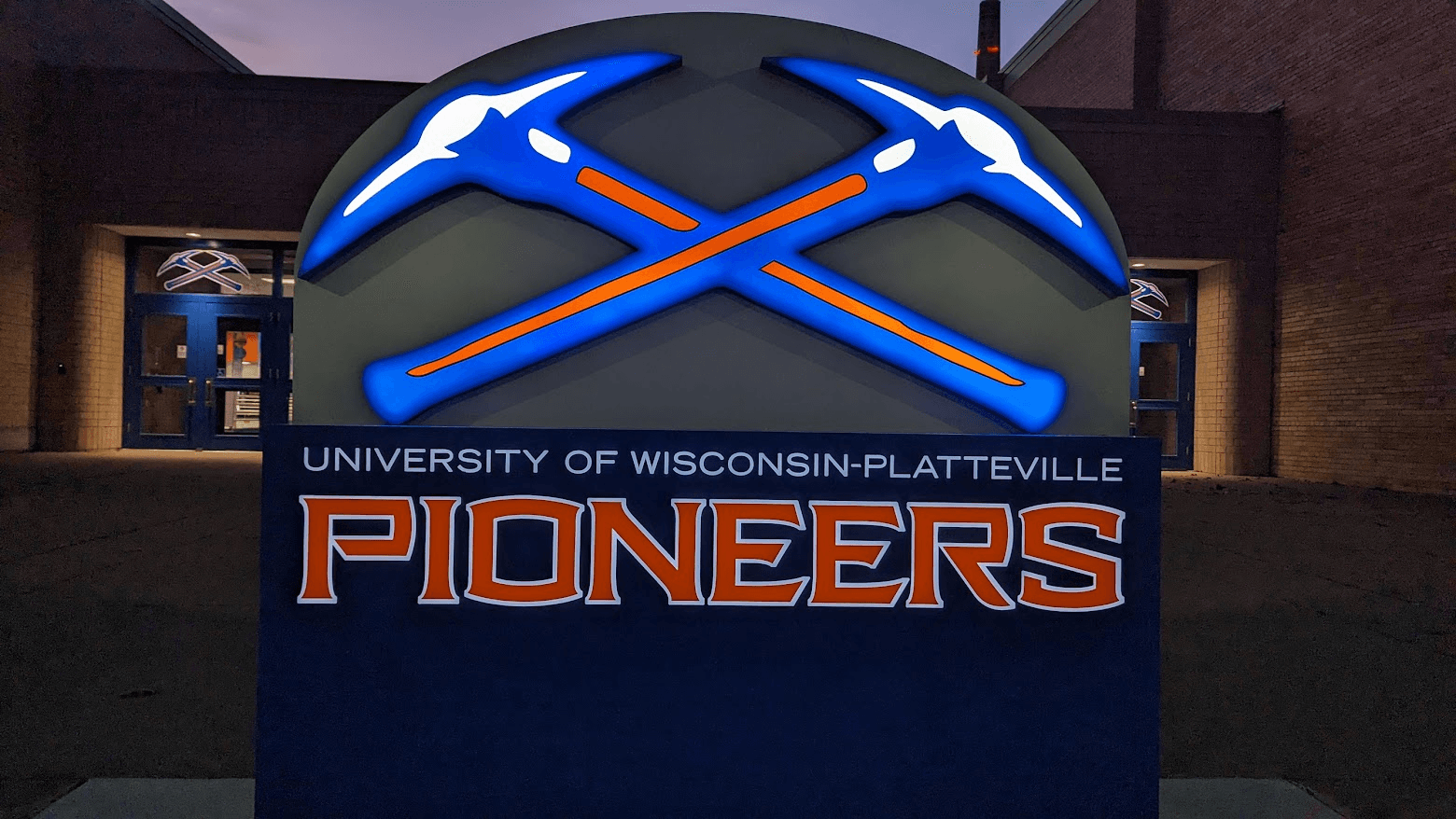 Police respond to ‘isolated incident’ at University of Wisconsin-Platteville residence hall